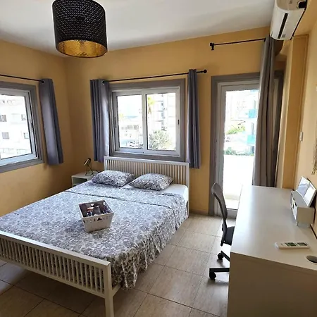 Comfy And Exquisite In A Shared 3br Near Main Harbor, Center Daire