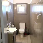 Comfy And Exquisite In A Shared 3br Near Main Harbor, Center 公寓 拉纳卡